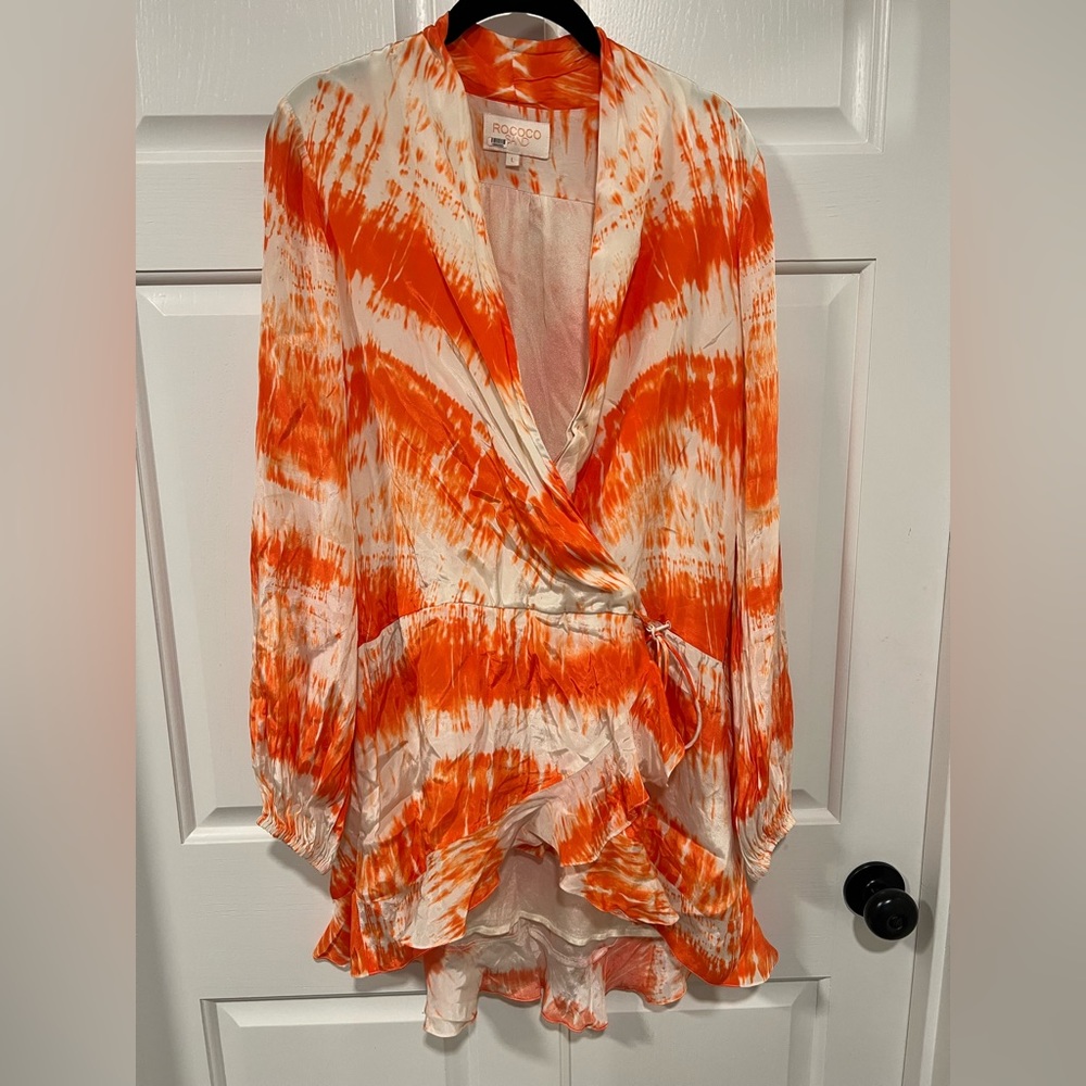 Ilios Dress in Orange
ROCOCO SAND